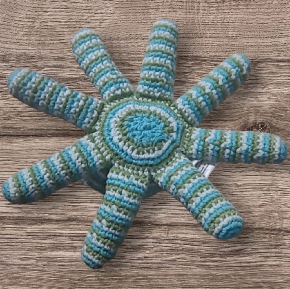 BABY HANDMADE PEBBLE OCTOPUS RATTLE - Picture 5 of 10